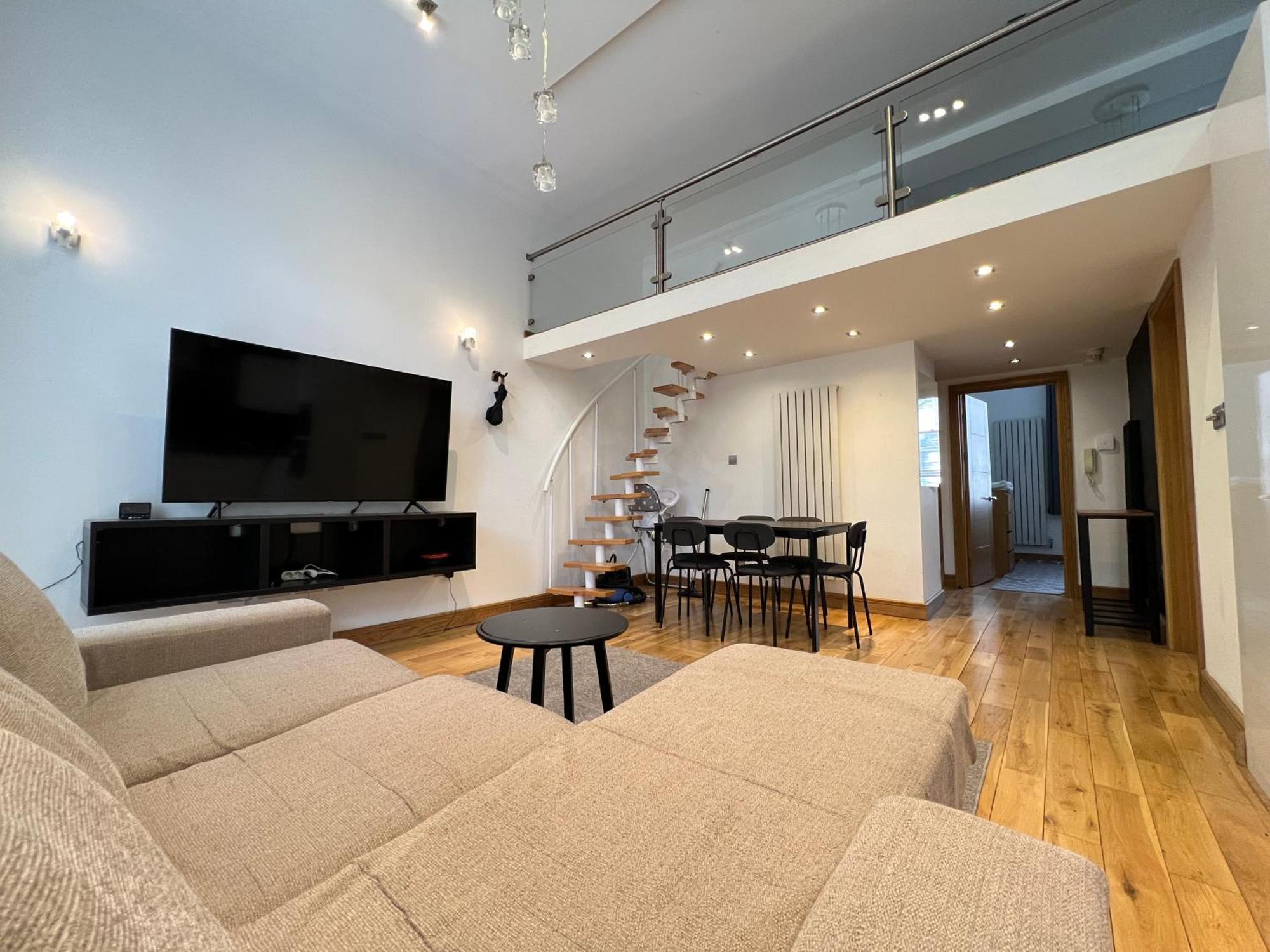 3.5 High Ceilings - Centrally Located London Exterior foto